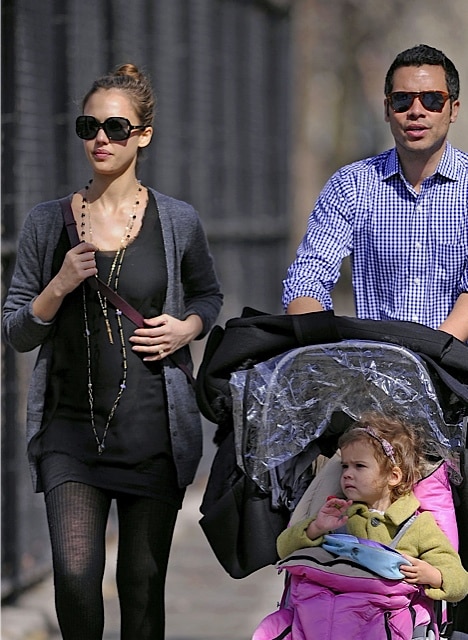 Jessica Alba out with Honor Marie & Cash Warren