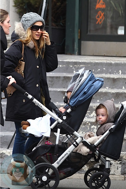 Sarah Jessica Parker with daughters Tabitha(bottom) and Marion Broderick