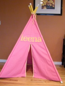 nickmaxmama - Bubble Gum Pink and Sunny Yellow Personalized Teepee