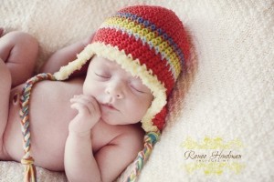 Citefuzz - Crochet Earflap Hat- Retro Red Rainbow- with fur trim