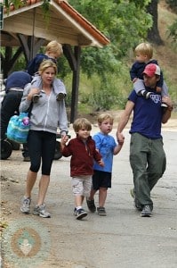 Julie Bowen and Scott Phillips with their sons on Mother's Day