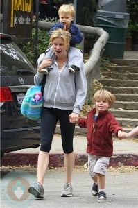 Julie Bowen with her sons on Mother's Day