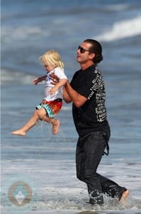 Gavin Rossdale with son Zuma at the Beach