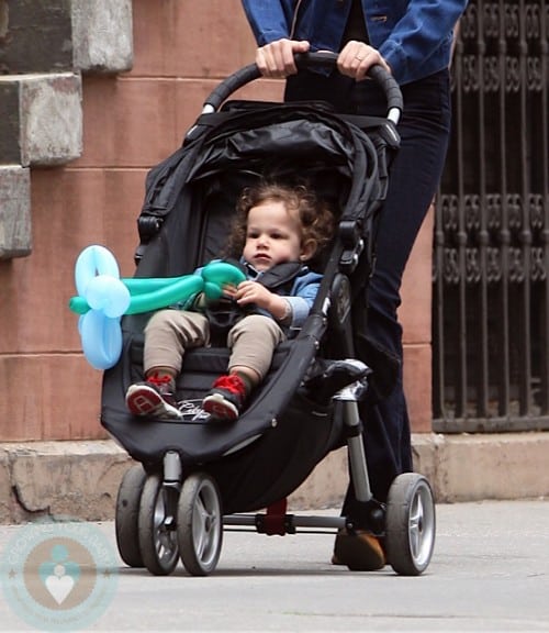 Leelee Sobieski and her daughter Louisanna Ray Kimmel