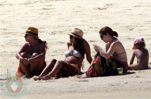 A pregnant Jessica Alba in Mexico with daughter Honor