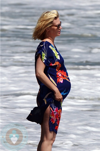 A Pregnant January Jones in Malibu