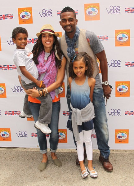 Bill Bellamy with his family at Kidstock