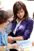 Tiffani Thiessen and daughter Harper Smith on the White Collar set