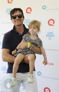 Matthew Settle with his daughter Aven