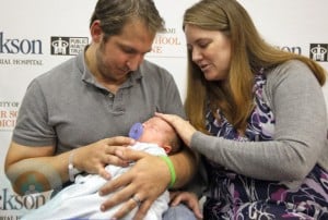 Trine Engebretsen and her husband Ryan Labbe with son Anderson