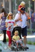 Naomi Watts and Liev Schreiber with sons Alexander and Samuel