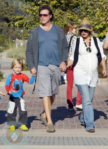 Tori Spelling and Dean McDermott with their son Liam