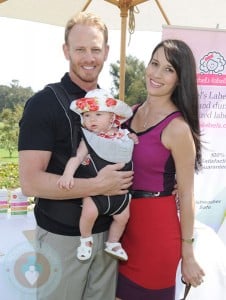 Ian and Erin Ziering with daughter Mia