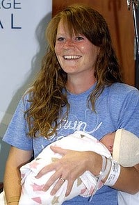 Amber Miller with daughter June