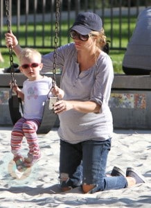 Rebecca Gayheart with his daughter Billie At the park