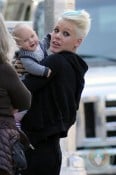 Pink (Alecia Moore) with daughter Willow