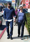 Ben Affleck and his very pregnant wife Jennifer Garner enjoy lunch in Brentwood