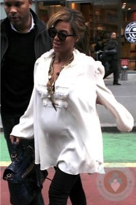 Pregnant Beyonce out in NYC