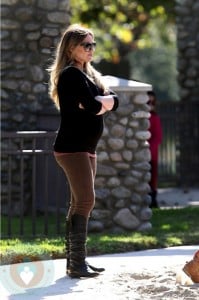 Pregnant Hilary Duff