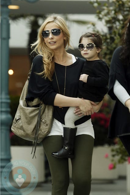 Sarah Michelle Gellar shops with daughter Charlotte in LA