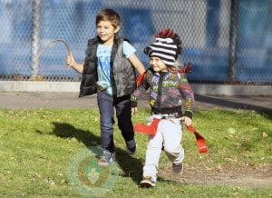 Kingston & Zuma Rossdale playing at the park in LA