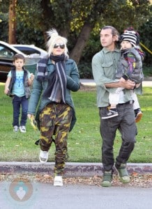 Gwen Stefani and Gavin Rossdale with their boy & Kingston Zuma at the park in LA