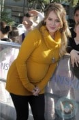 Pregnant Hillary Duff joins 'Danskin- Move For Change'