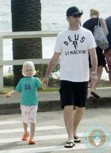 Liev Schreiber with son Sasha in Australia