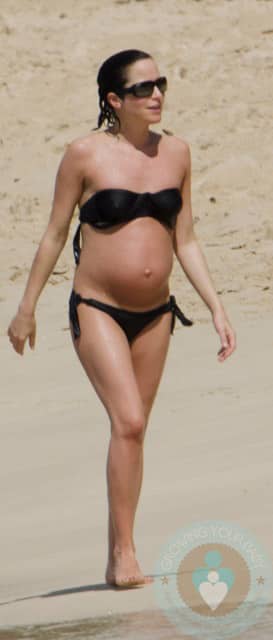 Pregnant Andrea Corr on vacation in Barbados