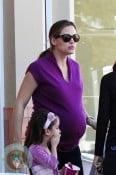 Pregnant Jennifer Garner drops Violet off at Ballet Class