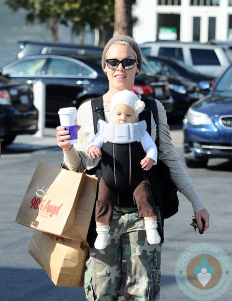 Pink & daughter Willow shopping in La