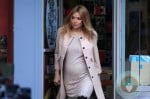 Pregnant Sienna Miller Filming 'A Case of You'