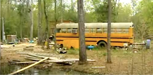 Children abandoned bus Texas