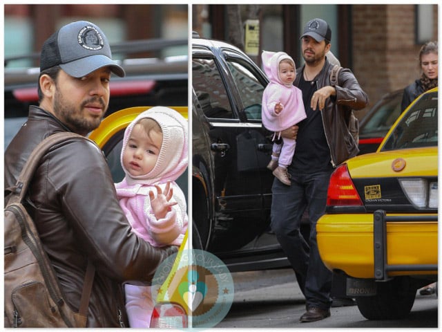 David Blaine with his daughter and partner Alizee Guinochet