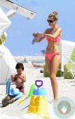 Doutzen Kroes, Phyllon James at the beach Miami