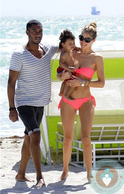 Doutzen Kroes, Sunnery James, Phyllon James at the beach Miami