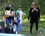 Heidi Klum with kids Henry, Leni and Lou