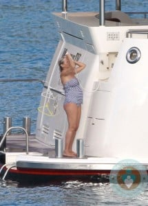 Uma Thurman on a yacht in ST