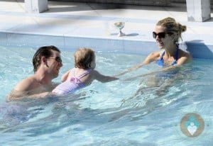 Eli Manning, Abby McGrew and Ava Manning in Miami