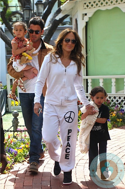 Jennifer Lopez with Max & Emme Anthony Easter Bunny