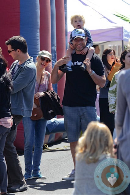 Liev Schreiber and Naomi Watts with son Sammy at the market in LA