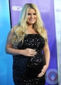 pregnant-Jessica-Simpson red carpet