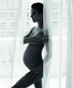 pregnant alessandra ambrosio Vivara