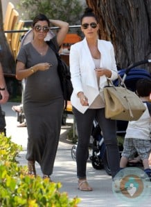 Kim Kardashian, pregnant Kourtney Kardashian, Malibu park
