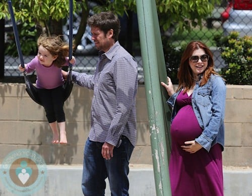 Alyson-Hannigan-Alexis-Denisof-Satyana-Denisof-Park-LA-500x388