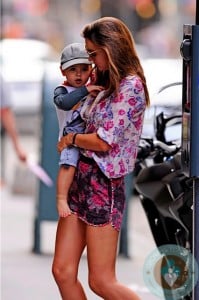 Miranda Kerr, son Flynn Bloom out in NYC