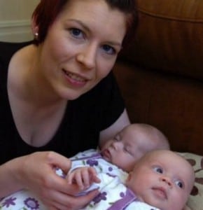 clare sudron with twins bella scarlett