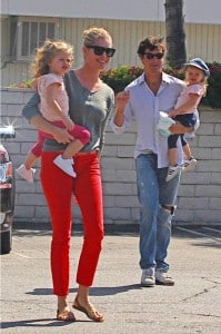 Rebecca romijn, Jerry O'connell with twins Charlie and Dolly