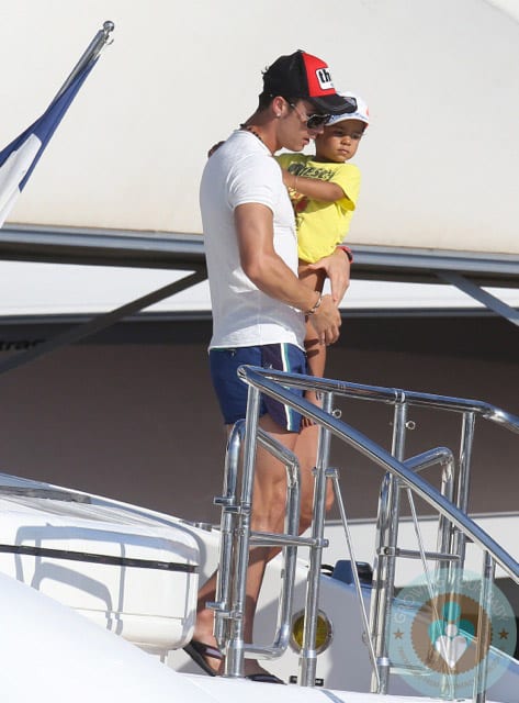 Cristiano Ronaldo vacation, Cristiano Ronaldo Jr, St tropez