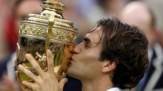 Roger Federer wins his seventh Wimbledon singles title
